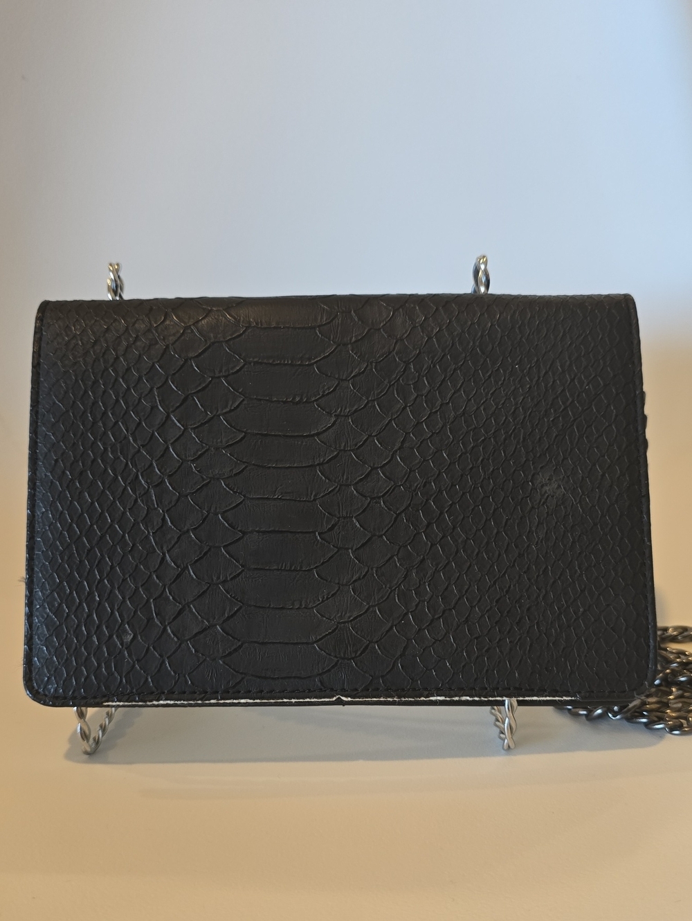 Black Snake-Texture Chain Crossbody Bag